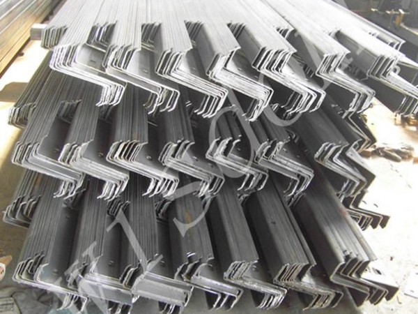 鋼結(jié)構(gòu)廠房的優(yōu)勢有哪些？